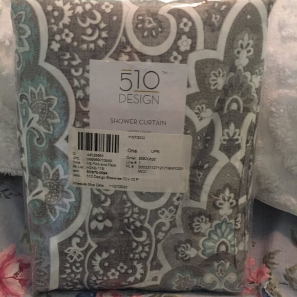 510 Design Shawnee Shower Curtain, 72" X 72" - Multicolor NEW/SEALED - Picture 5 of 5